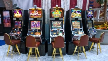 lkb8 Plinko Risiko Seimbang